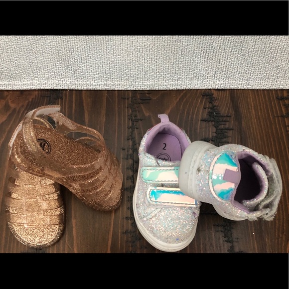 Baby girl shoes - Picture 2 of 3